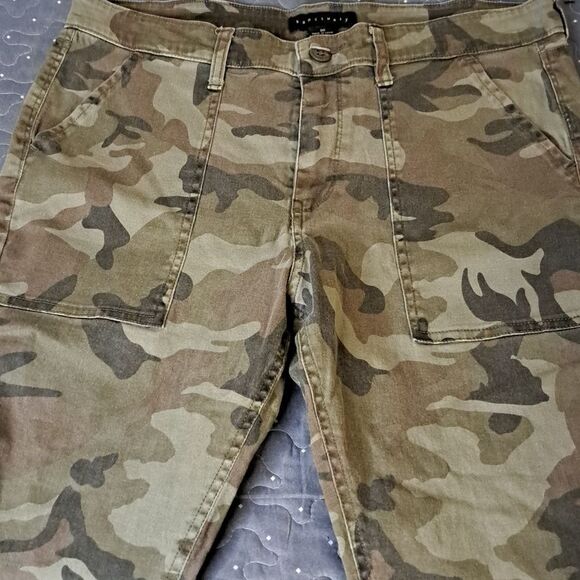 Sanctuary camo skinny pants size 30 - Picture 2 of 6